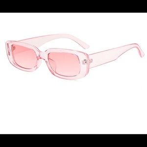 “Chic” sunglasses